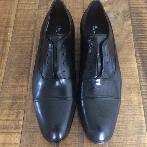 laceless oxford shoes